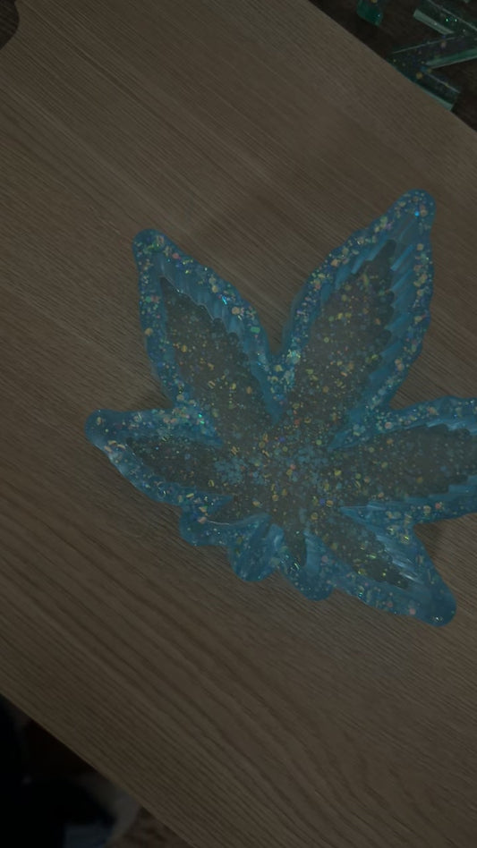 Sky blue Spice Ashtray (Glow in the Dark)